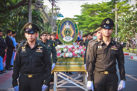 พิธีอัญเชิญตราพระราชลัญจกร ในพระบาทสมเด็จพระบรมชนกาธิเบศร มหาภูมิพลอดุลยเดชมหาราช บรมนาถบพิตร ประจำปีการศึกษา 2563